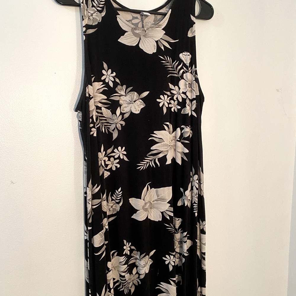 Old Navy floral dress